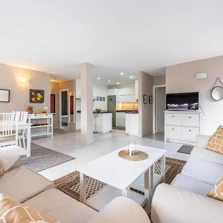 Sol Y Paz 3, With Great Location Apartamento *